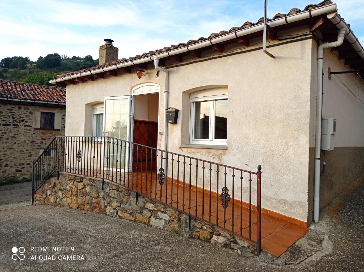 Los Tres Horreos Felechas Exterior photo